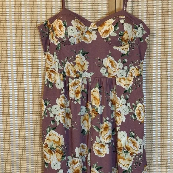 Band Of‎ Gypsies Womens XL Pink Floral Jumpsuit Padded Bust built in bra Cottage - Picture 2 of 11